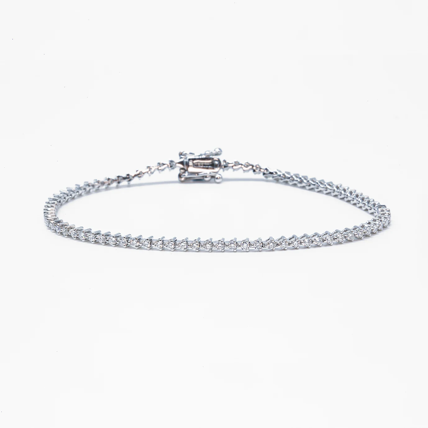 3 Prong set Diamond Tennis Bracelet