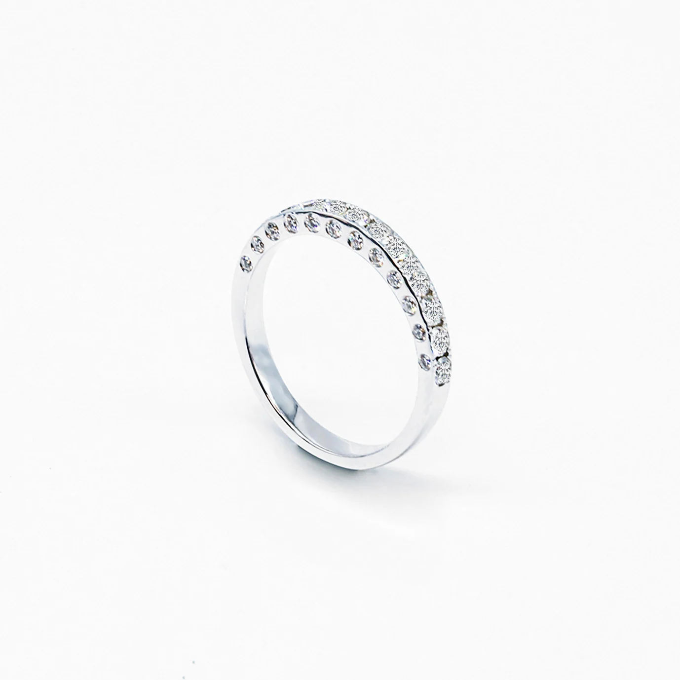 18K White Gold Blush Natural Diamond Ring