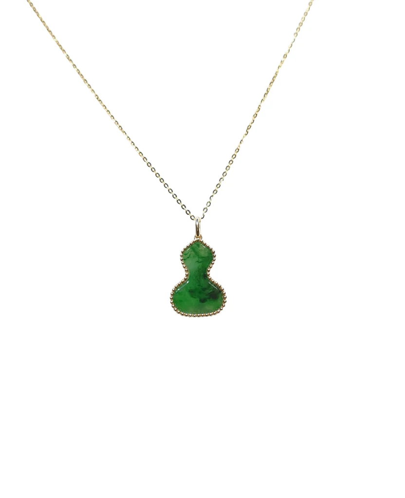 18K Gold Green Wulu with Milgrain Jadeite Jade Necklace (Medium)