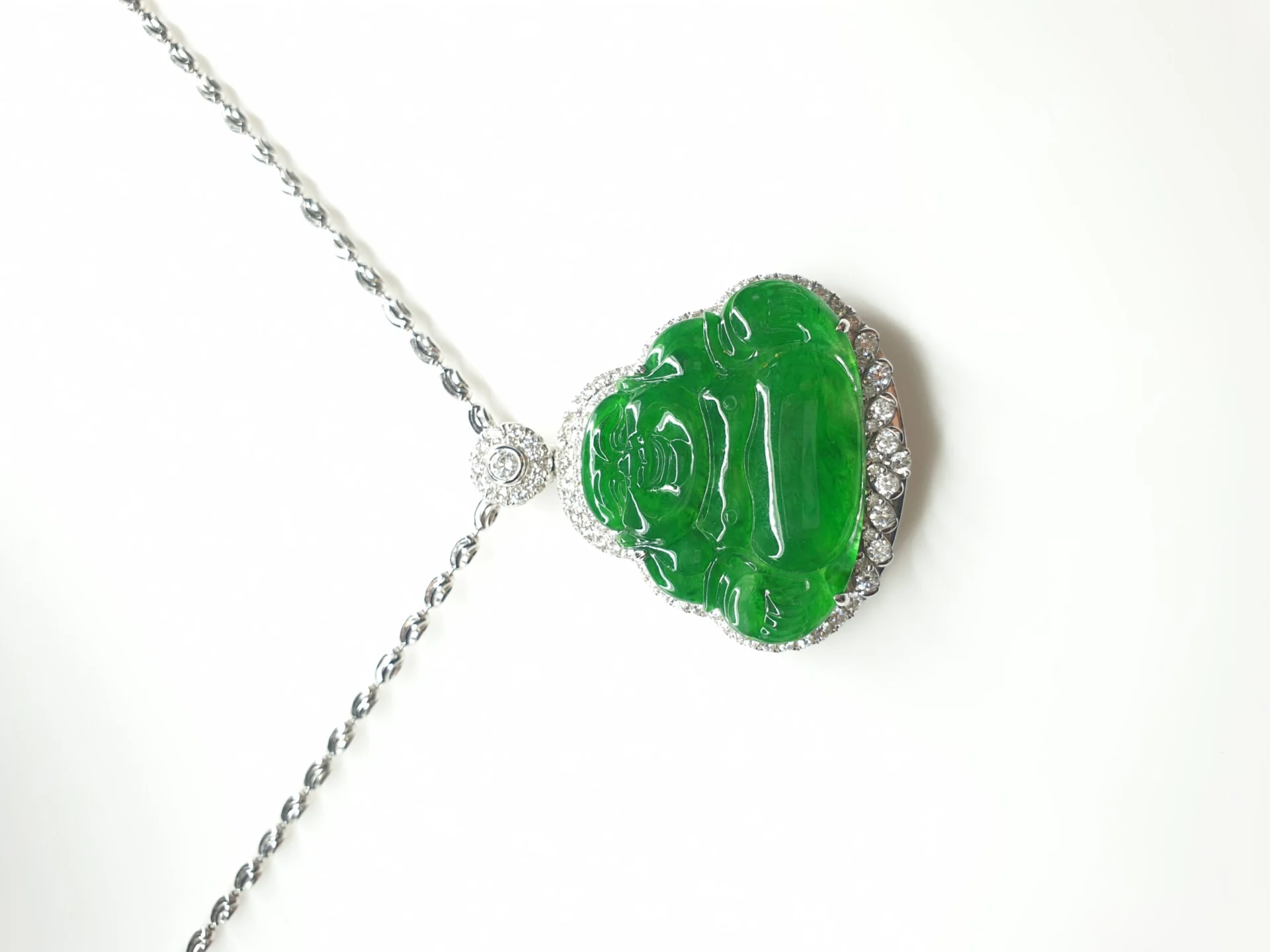 18K White Gold Imperial Green Buddha Jadeite Jade Pendant with Diamonds