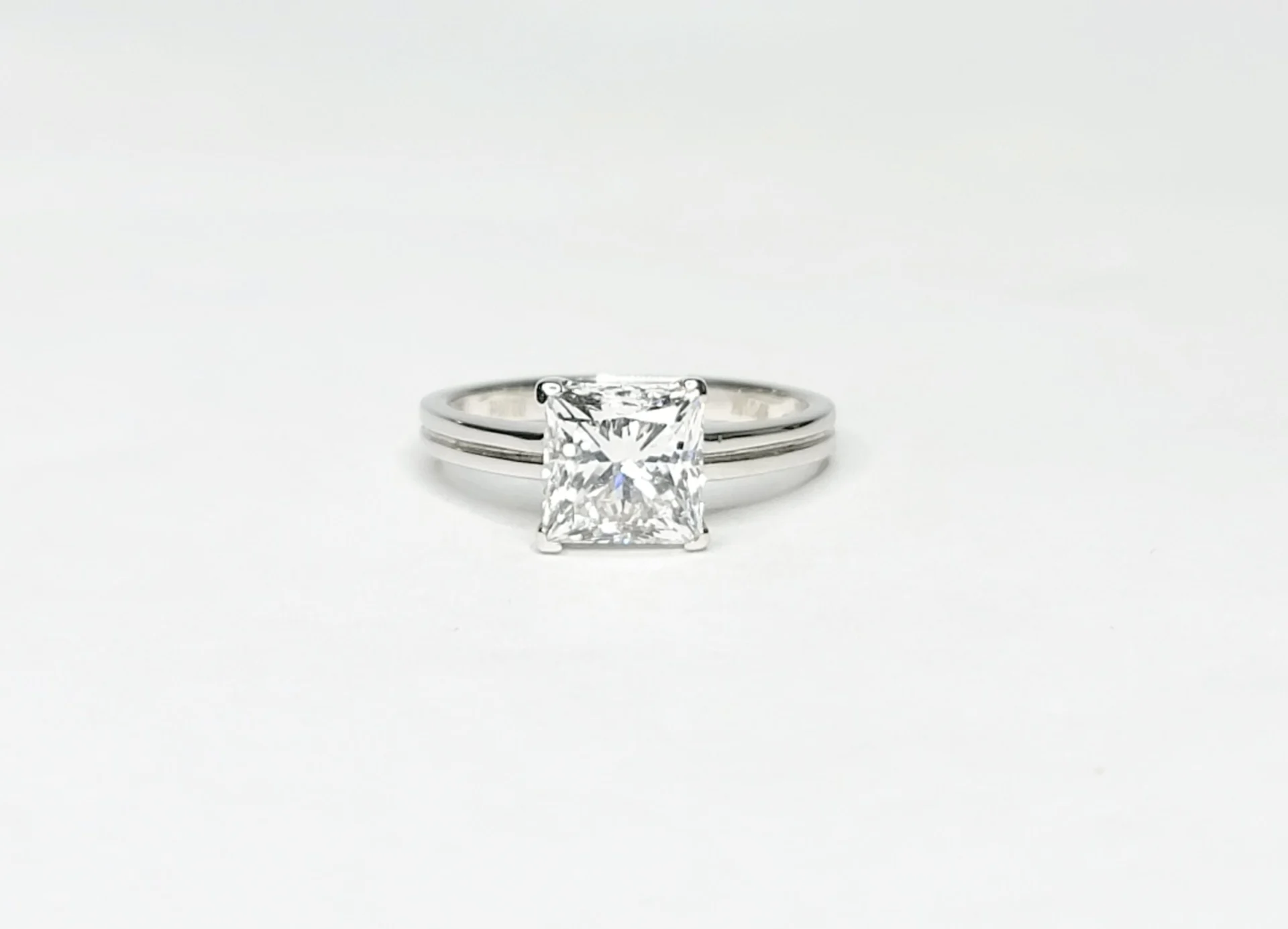 18K White Gold 2CT Princess Cut Solitaire Natural Diamond Ring