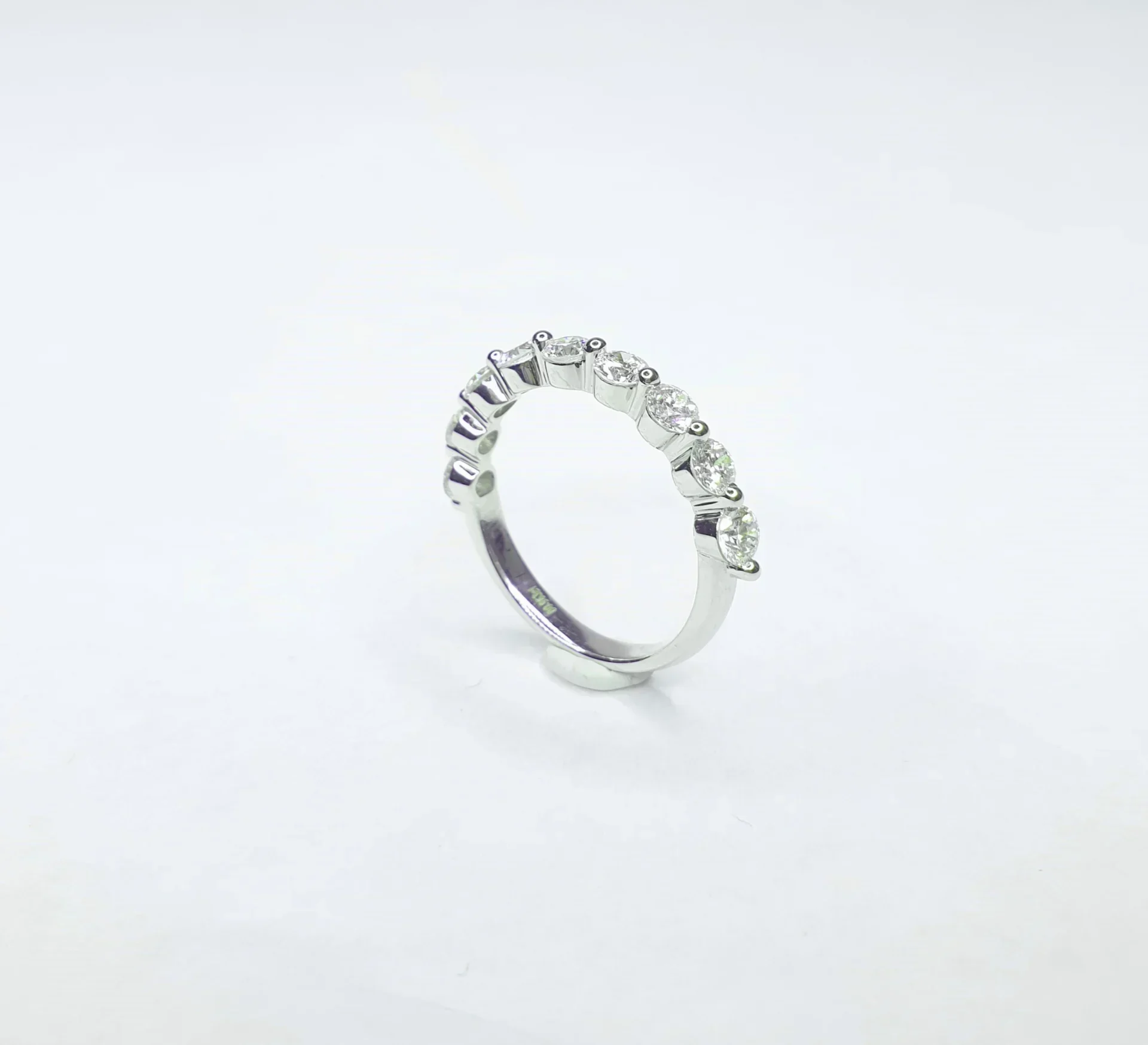 18K White Gold Bubble Set Natural Diamond Ring (10pts each)