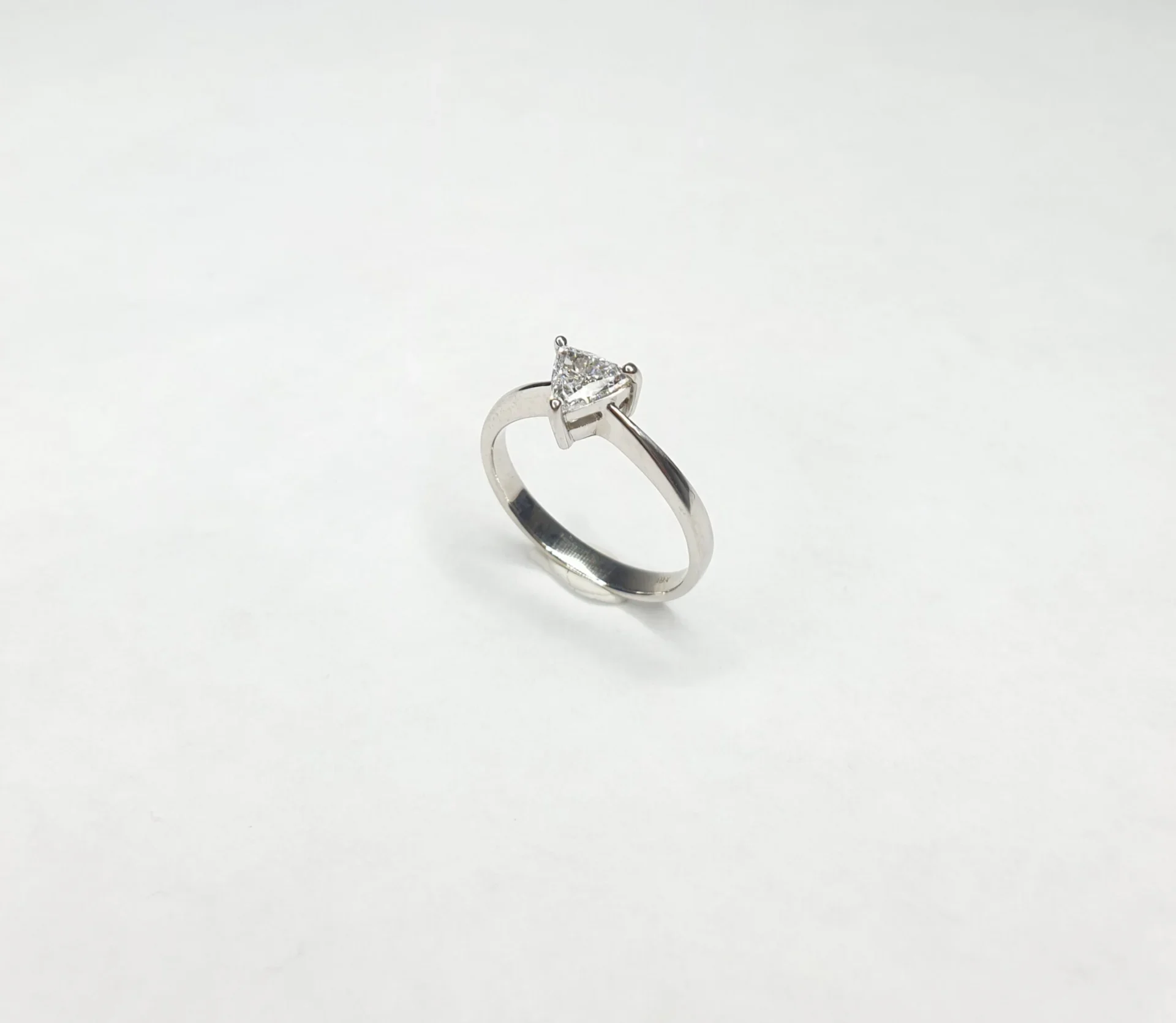 18K White Gold Trilliant Cut Natural Diamond Solitaire Ring