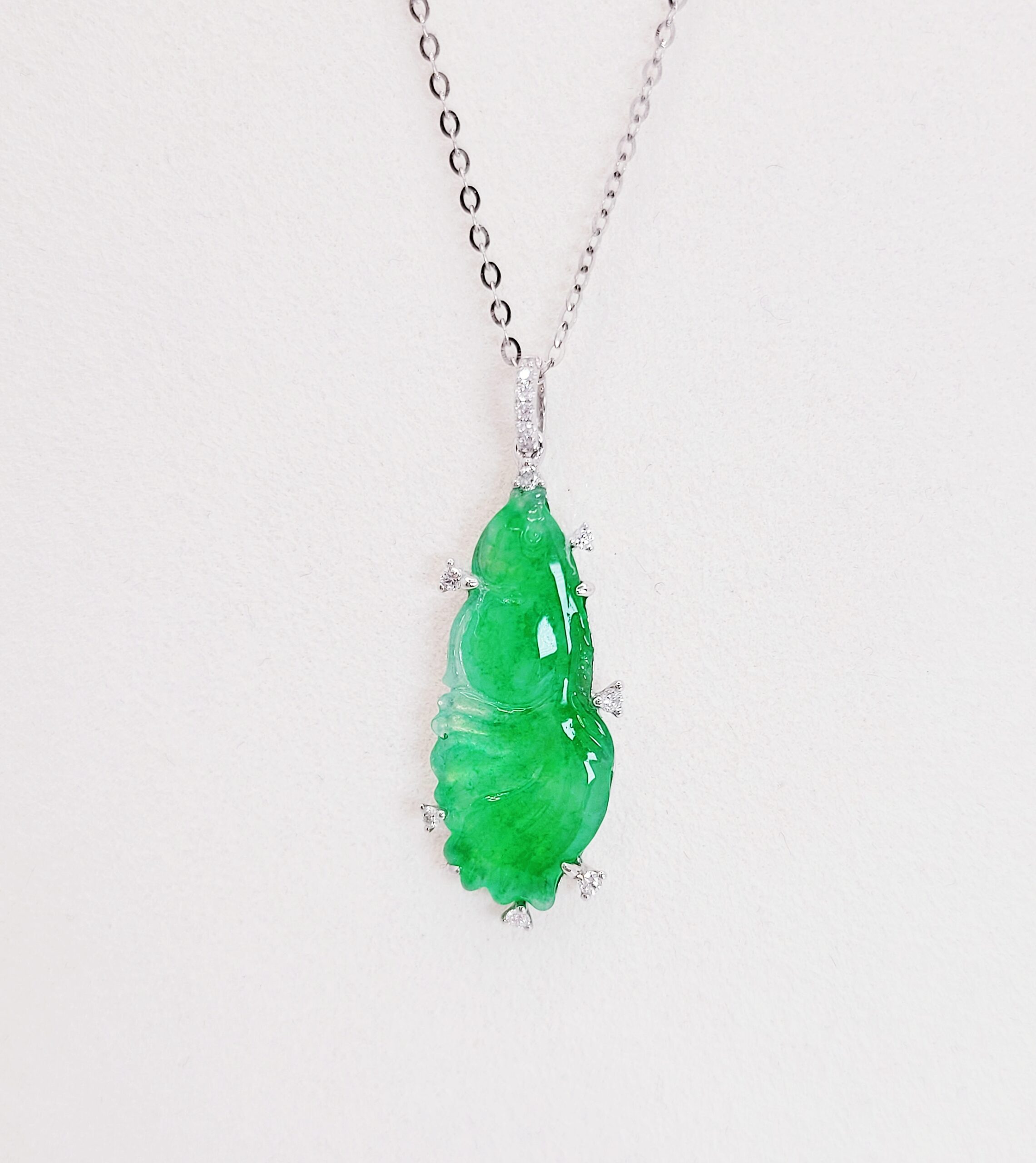 18K White Bright Green Fish Jadeite Jade Diamond Pendant with18K White Gold  Chain - H&F Jewellery and Jade