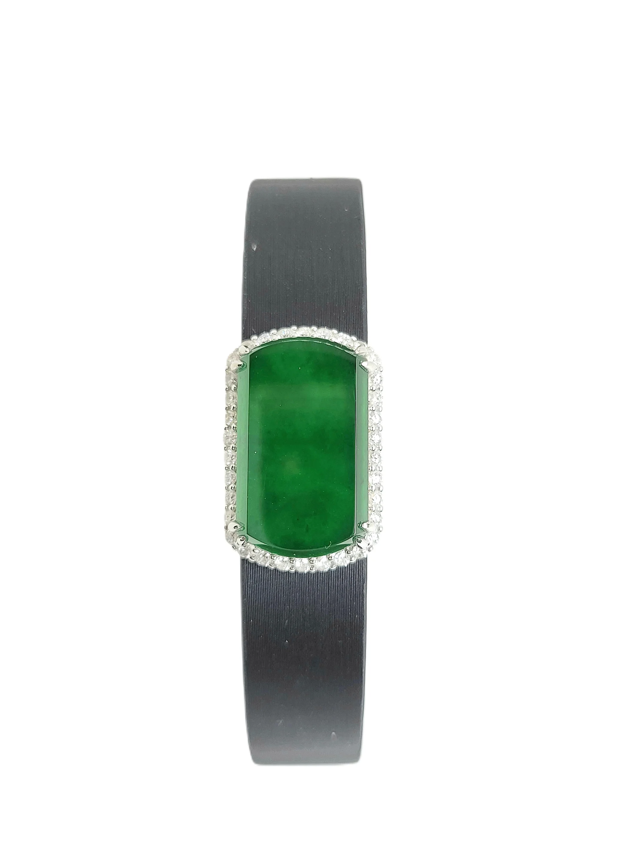 18K White Gold Bright Green Jadeite Jade with Diamond Bracelet
