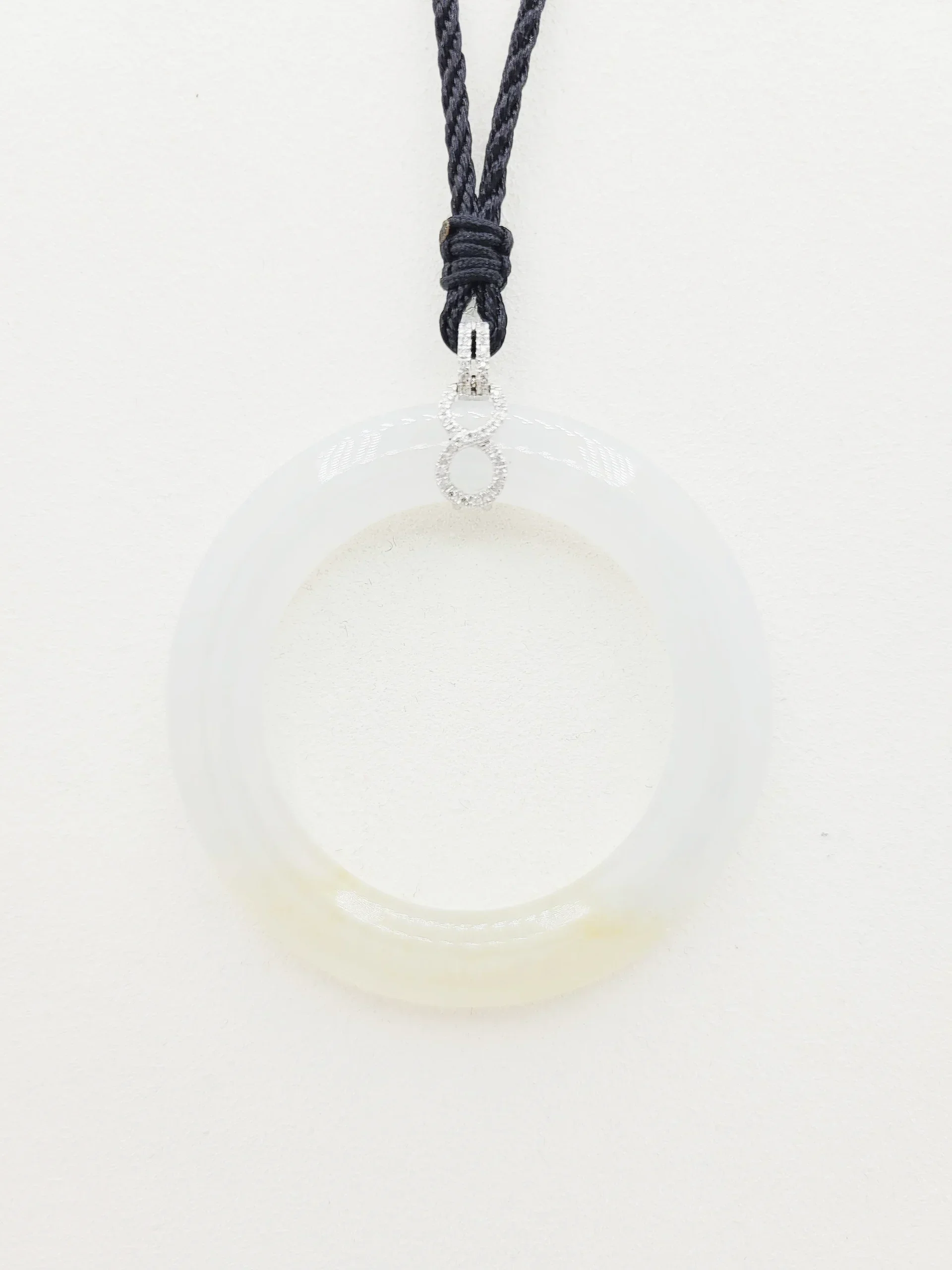 18K White Gold White Icy Honey Yellow Round Hoop Jadeite Jade Pendant with Diamonds