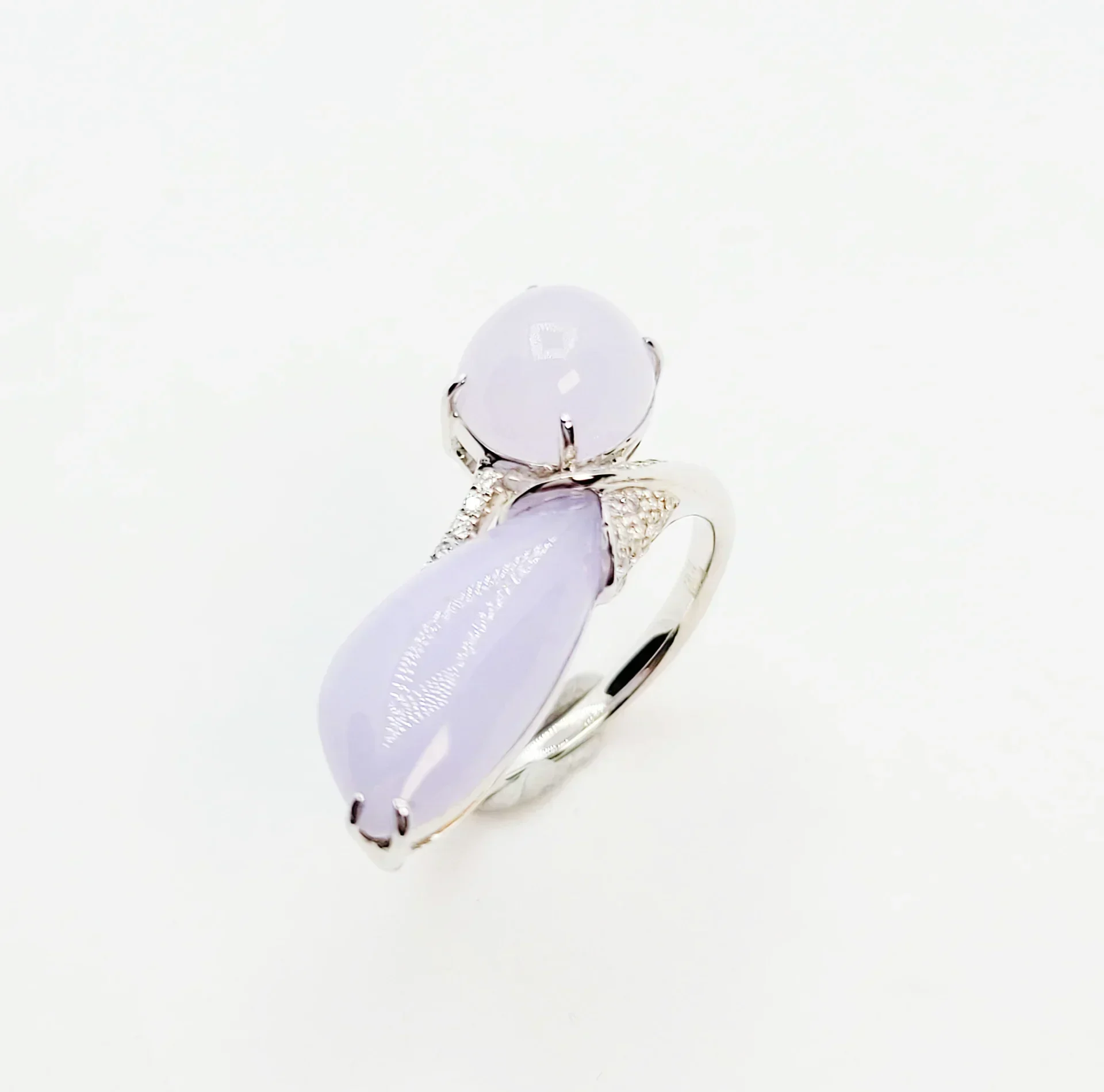 18K White Gold Fancy Shape Light Lavender Jadeite Jade Ring