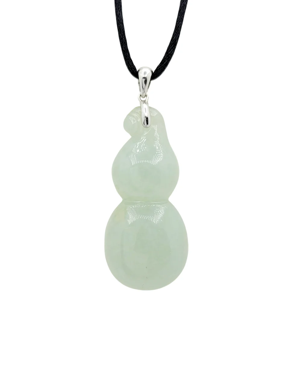 18K White Gold Icy Light Green Wulu Jadeite Jade Pendant