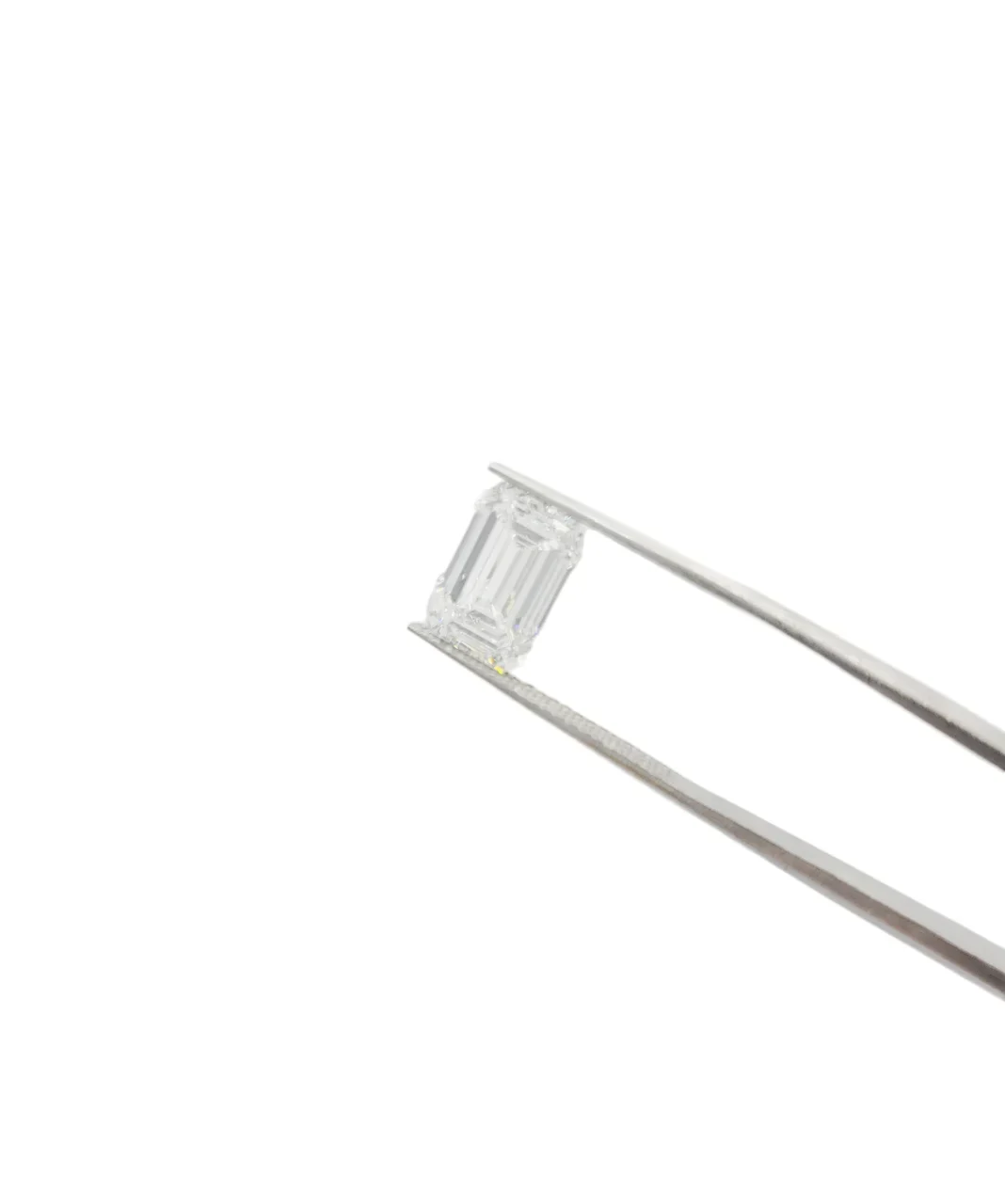 Emerald Cut Lab Grown Diamond 2ct  D  VVS2