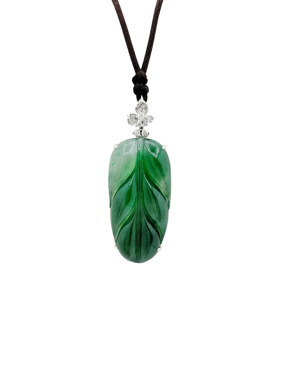 18K White Gold Green Leaf Jadeite Jade Pendant with Natural Diamonds