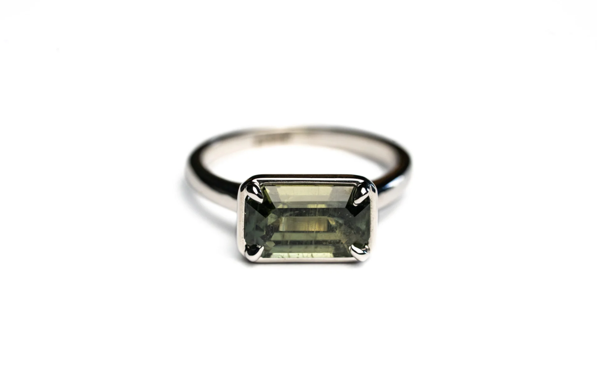 14K White Gold 2.61ct Cut Corner Rectangle Step Cut Sapphire Grotto Ring