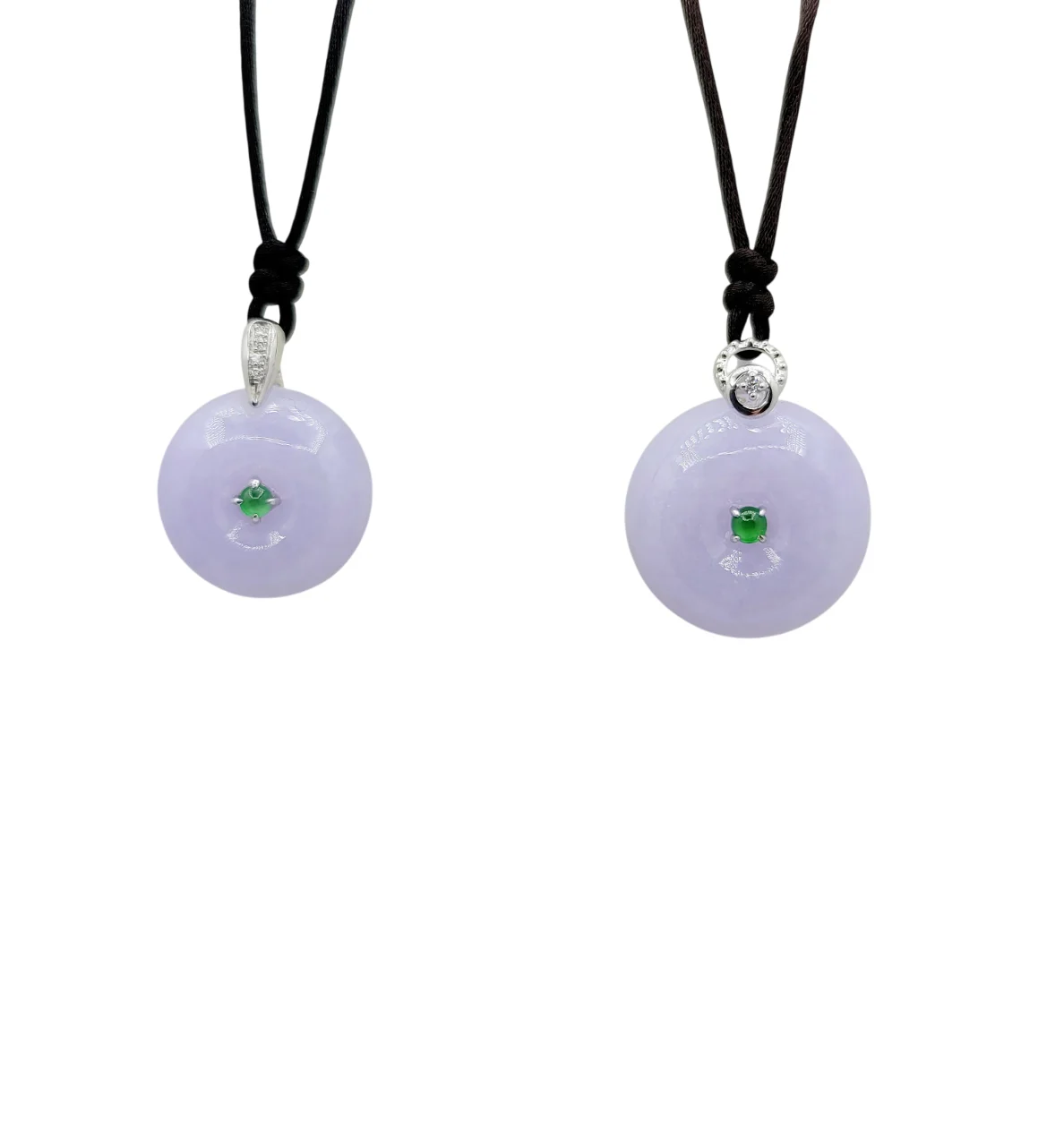 18K White Gold Light Purple Donut Jadeite Jade Pendant with Natural Diamonds