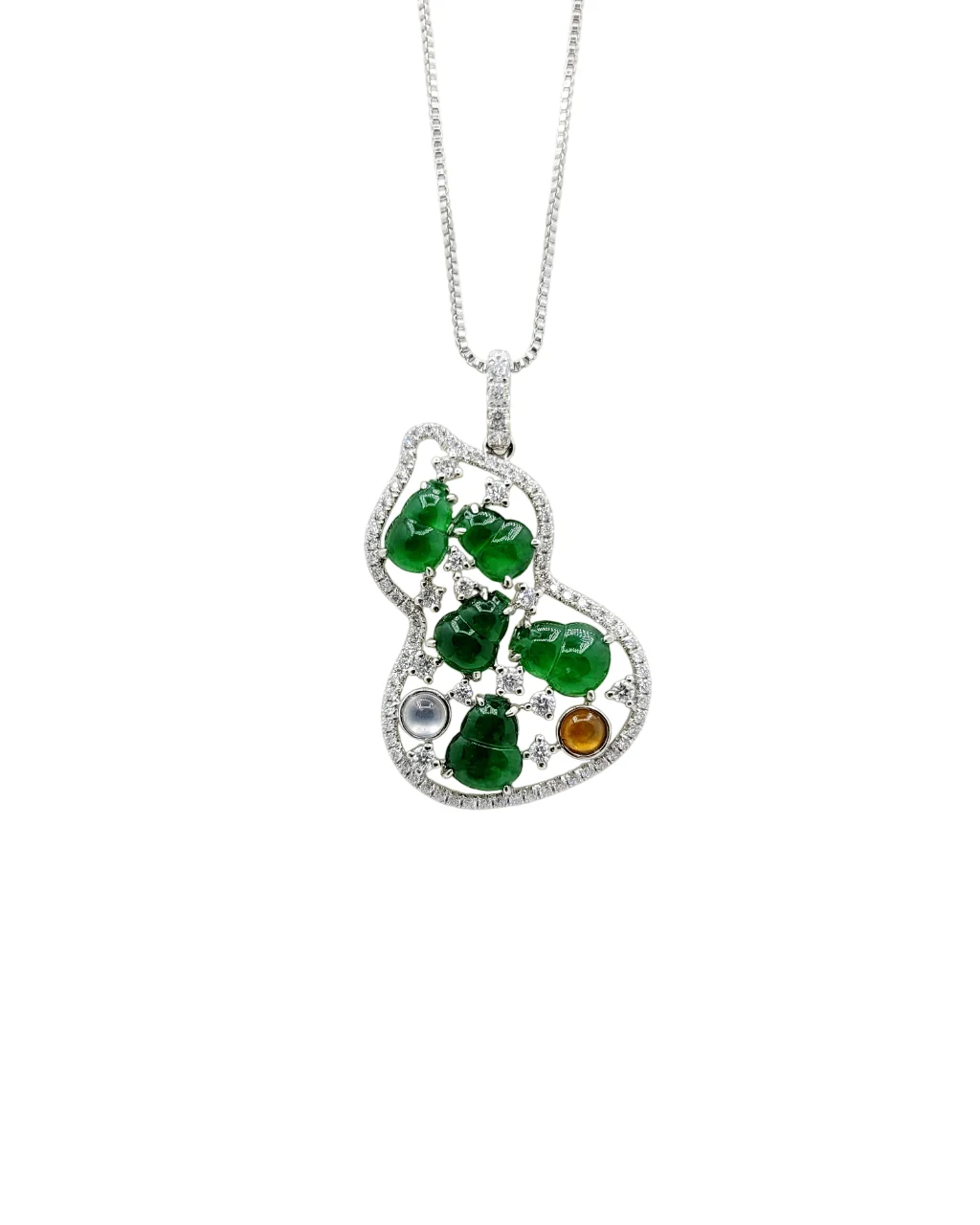 18K White Gold Bright Green Double-gourd Jadeite Jade Pendant with Natural Diamonds