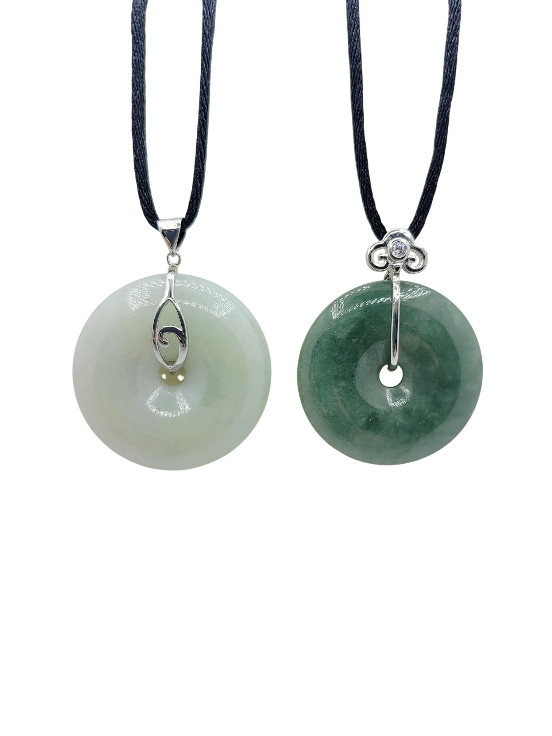 Silver Green Jadeite Jade Peace Round Pendant