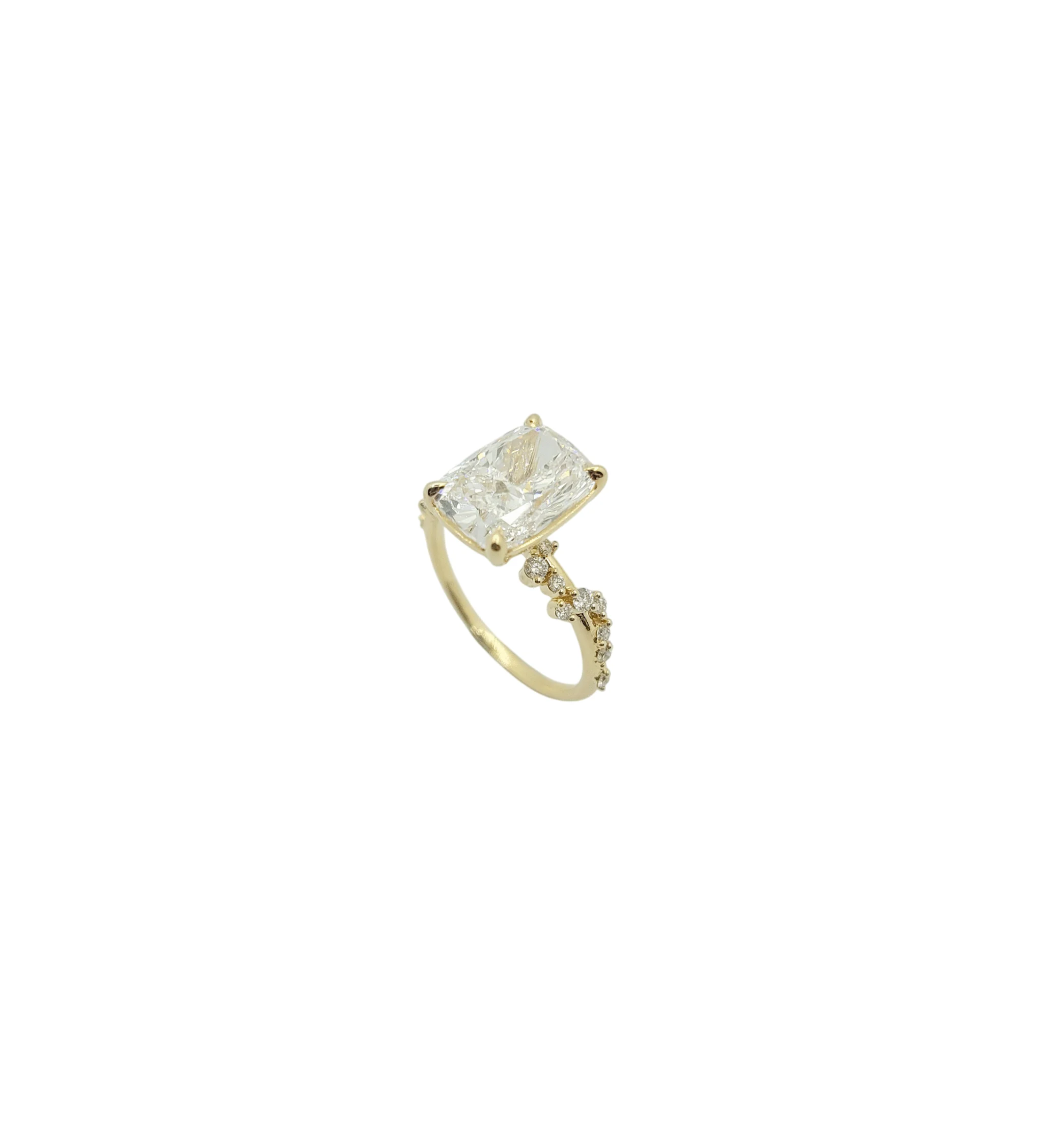 14K Yellow Gold 3.03ct Elongated Cushion Cut Lab Grown Diamond Ring