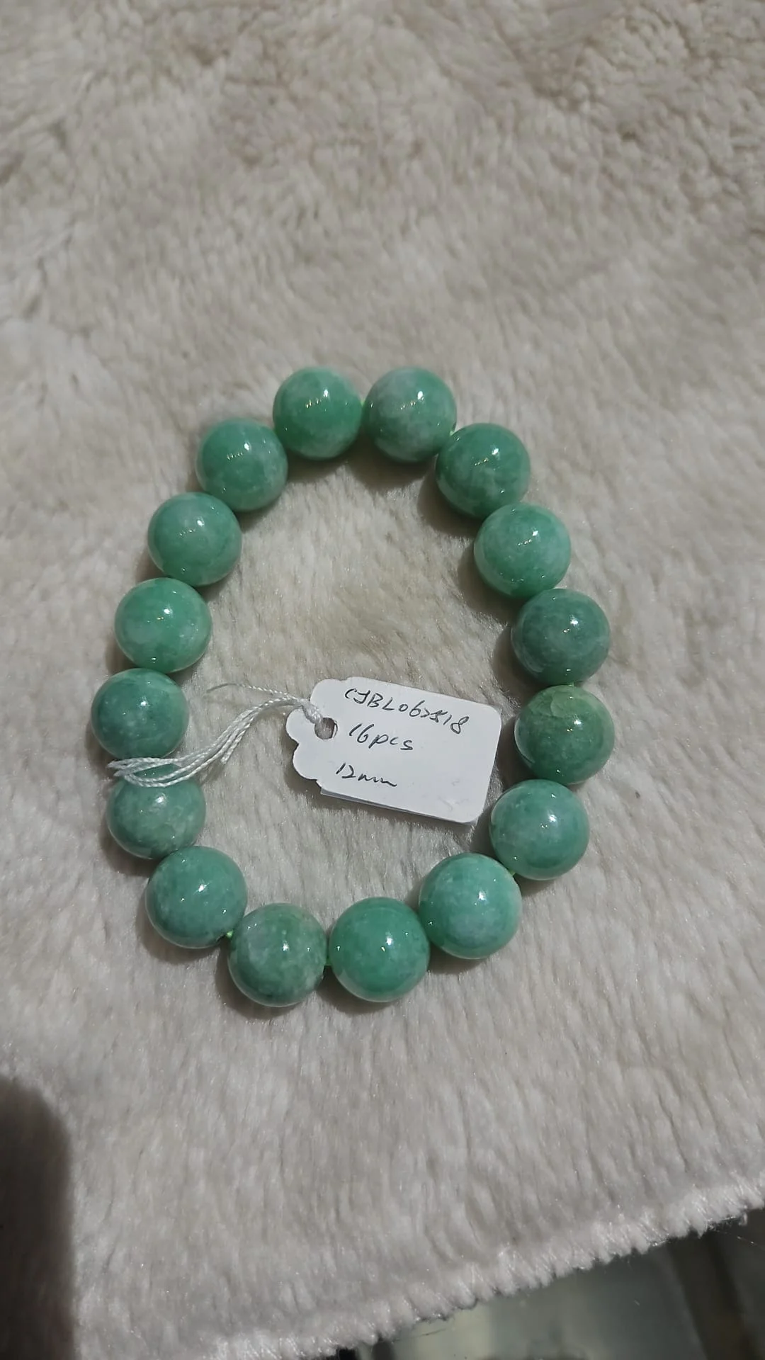 Green Jade beads bracelet 12mm