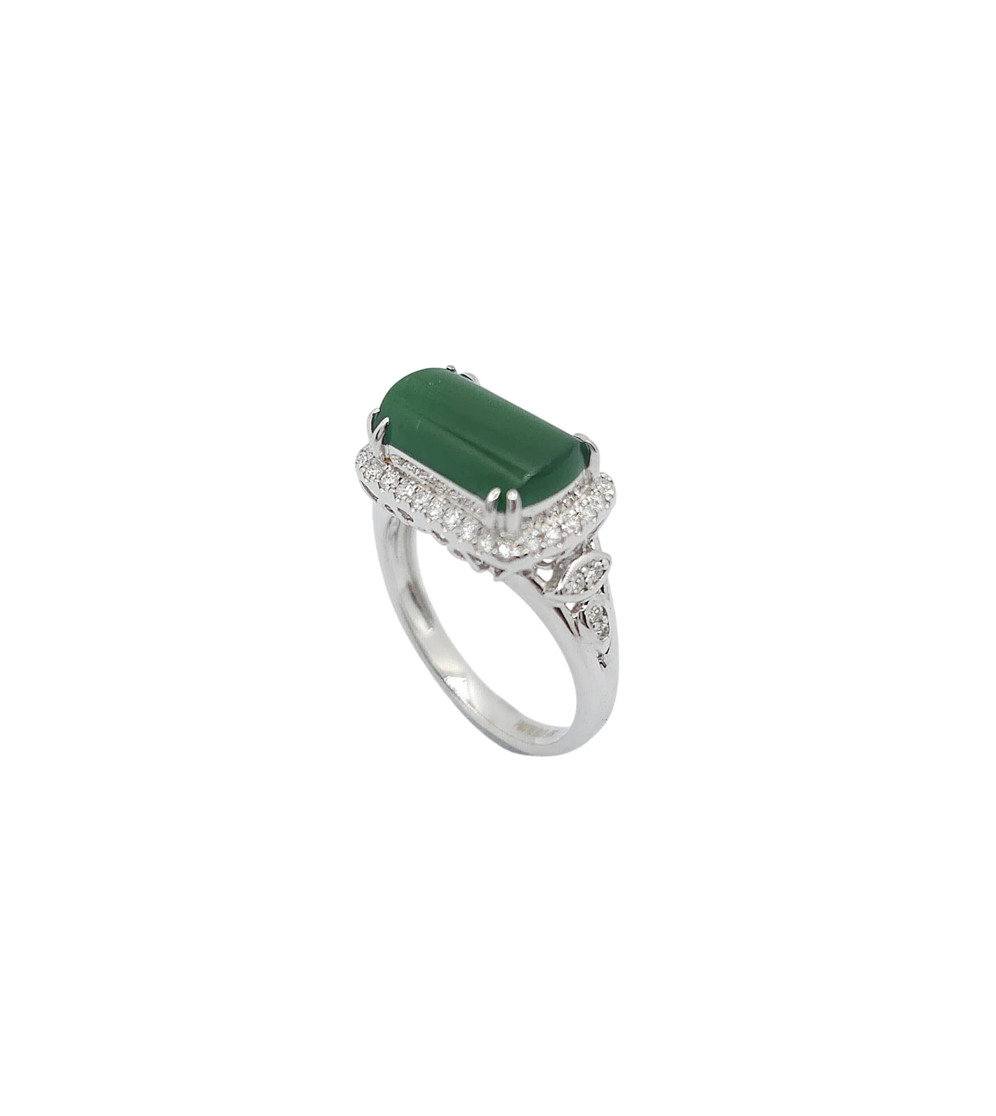 18K White Gold Intense Green Jadeite Jade Rectangular Plaque Ring with Natural Diamonds