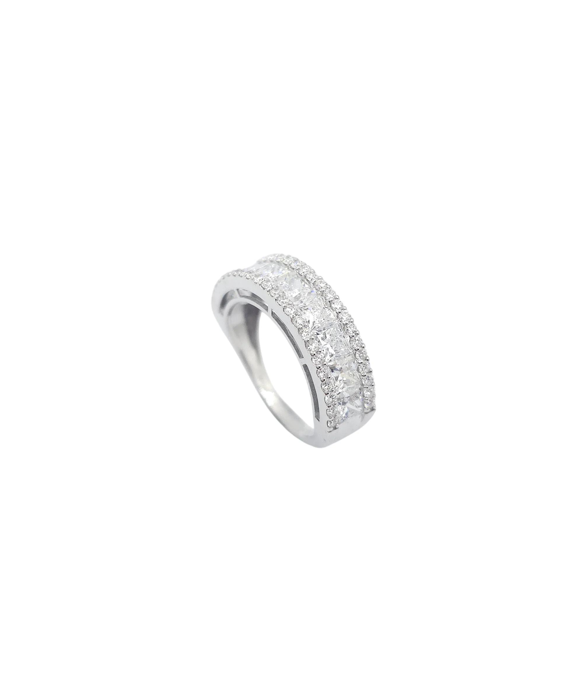 18K White Gold Princess Cut Lab Grown Diamond Cluster Ring (3.00ctw)