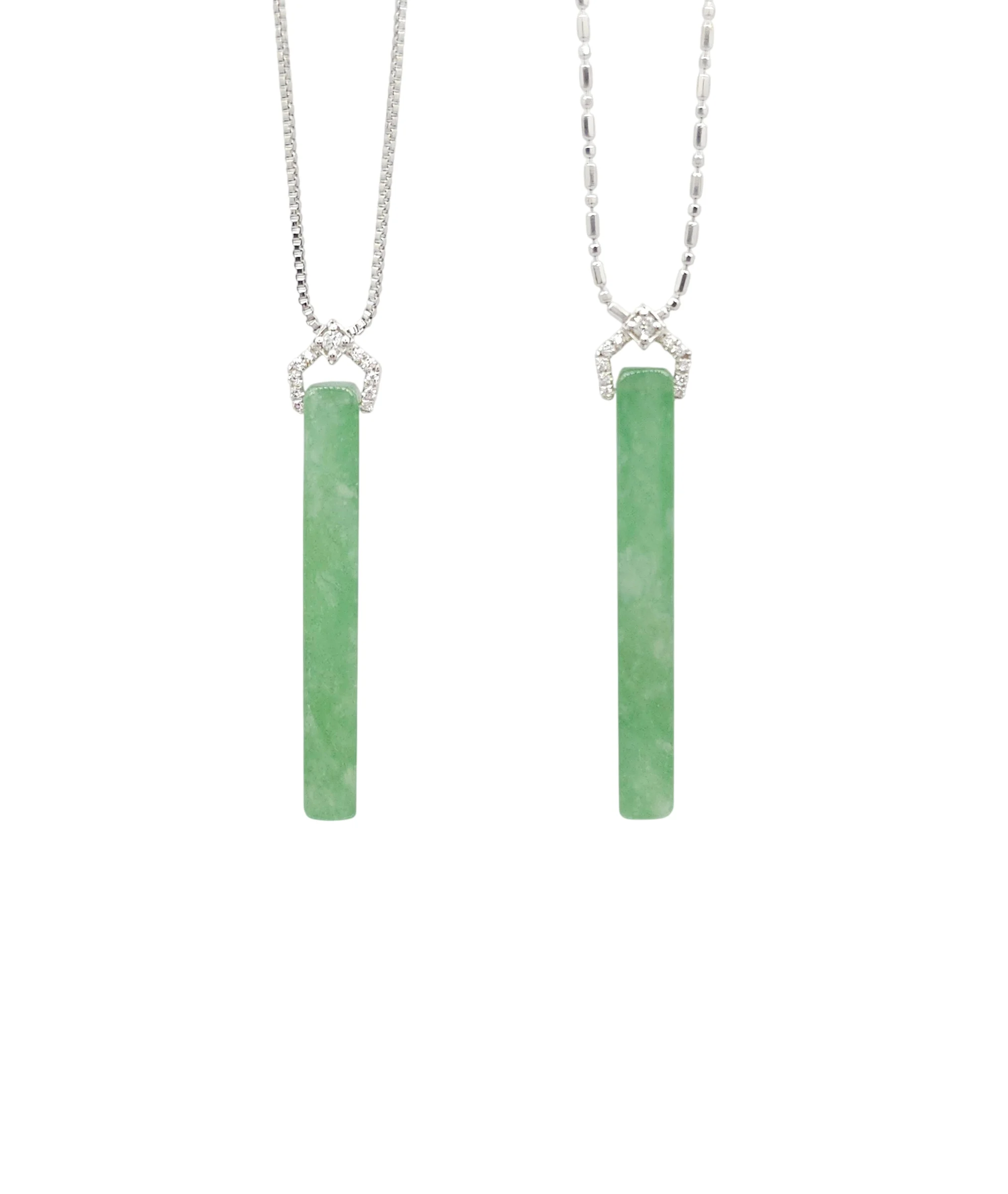 18K White Gold Green Jadeite Jade Stick Pendant with Natural Diamonds