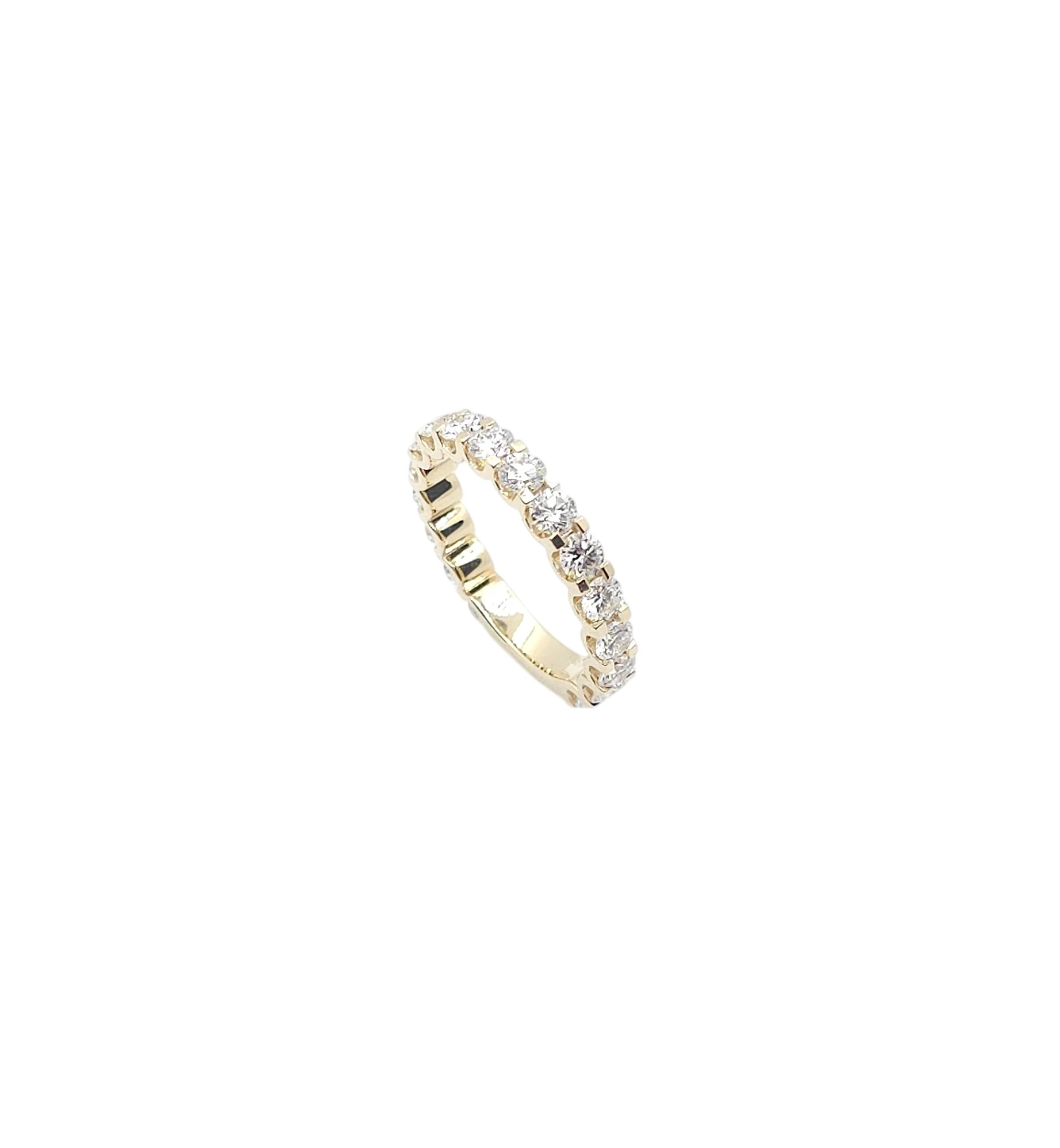 14K Yellow Gold Shared Prong Round Cut Lab Grown Diamond 3 Quarter Ring (11pt each)