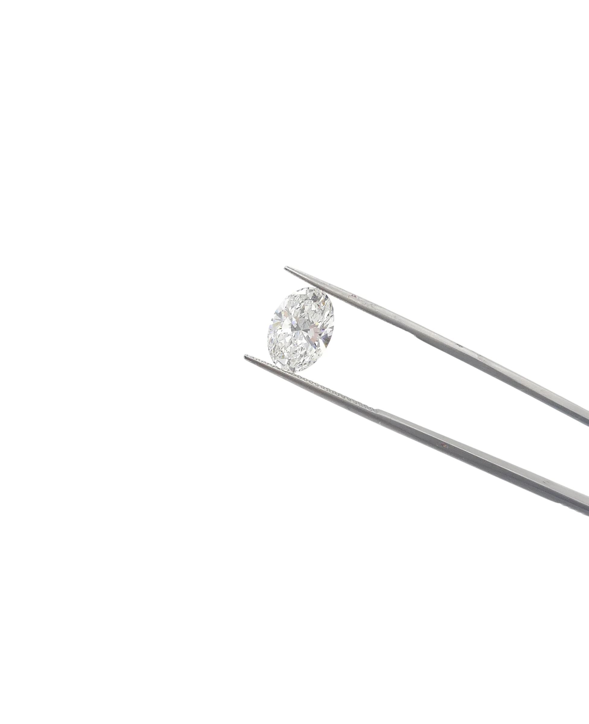 Oval Brilliant Cut Lab Grown Diamond 3.10ct E VVS2